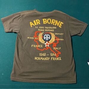 Extreme vintage avirex embroidered graphic tee